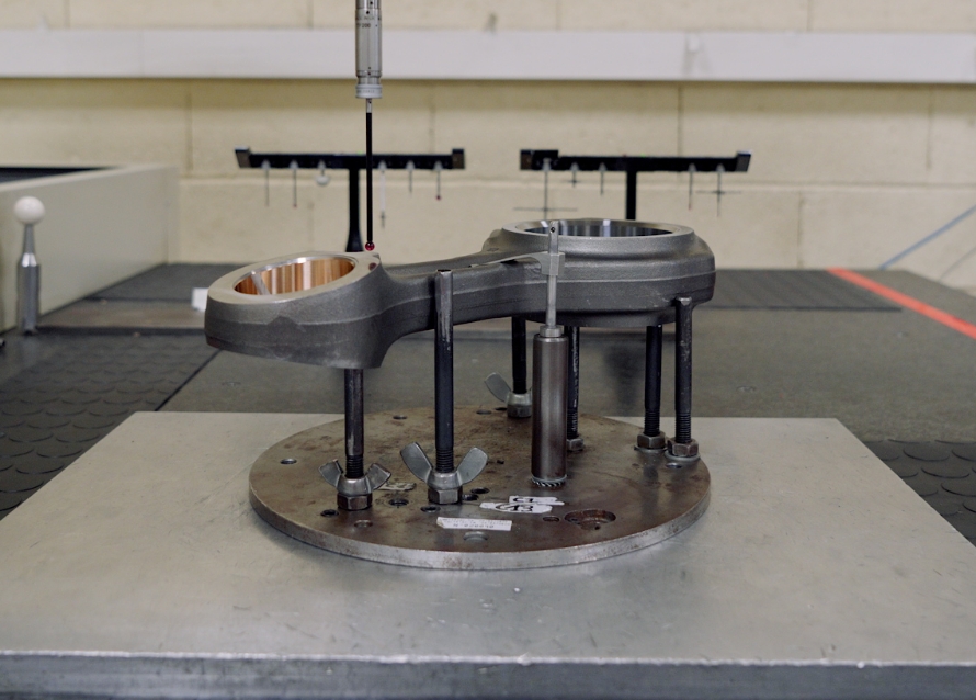 Contrôle qualité de pièces forgées chez Forgex