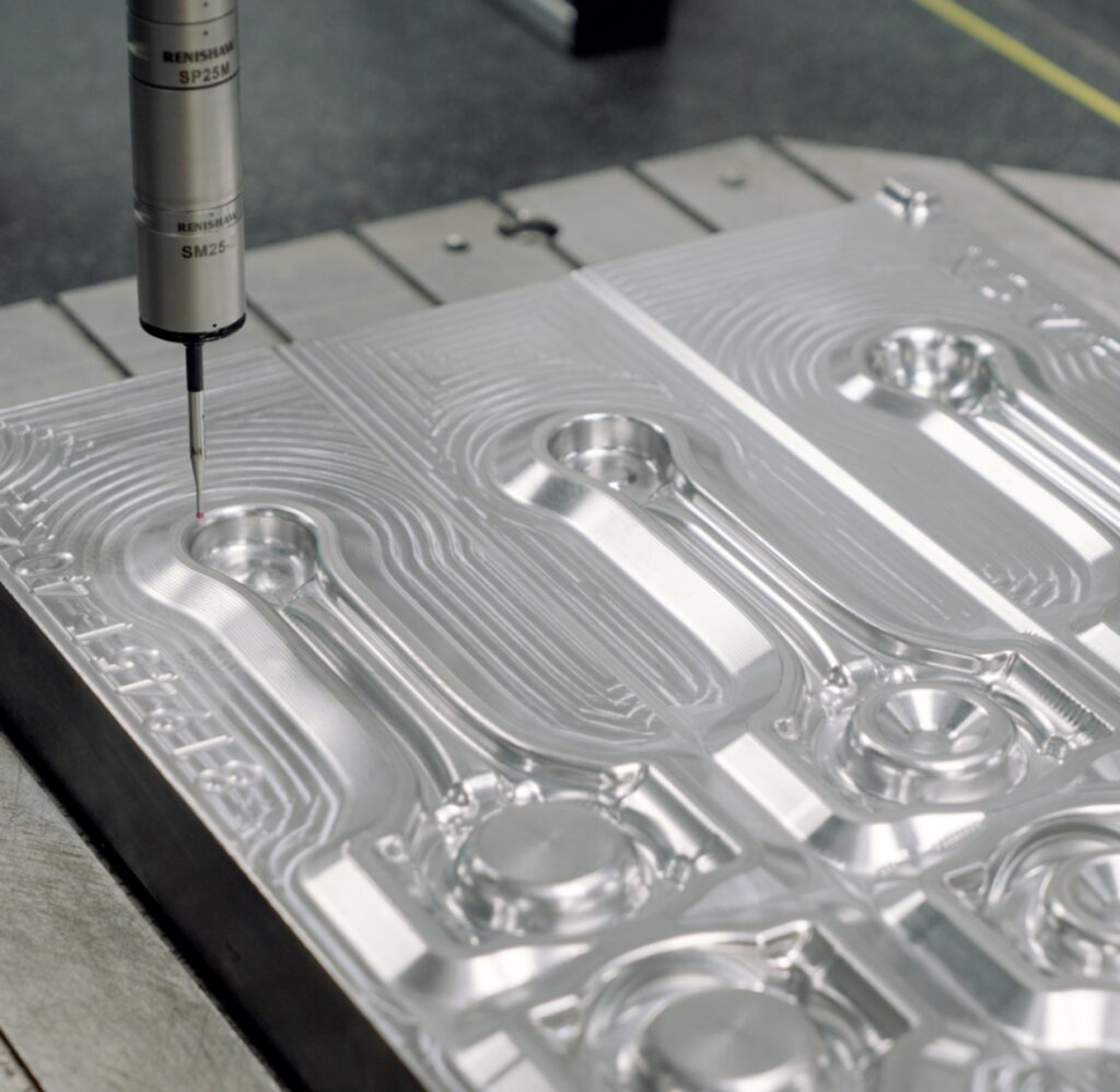 Outils de développement et conception au bureau d'études Forgex