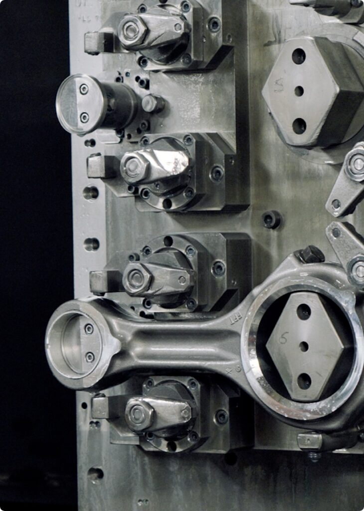 Pièce forgée pour équipement de manutention et levage