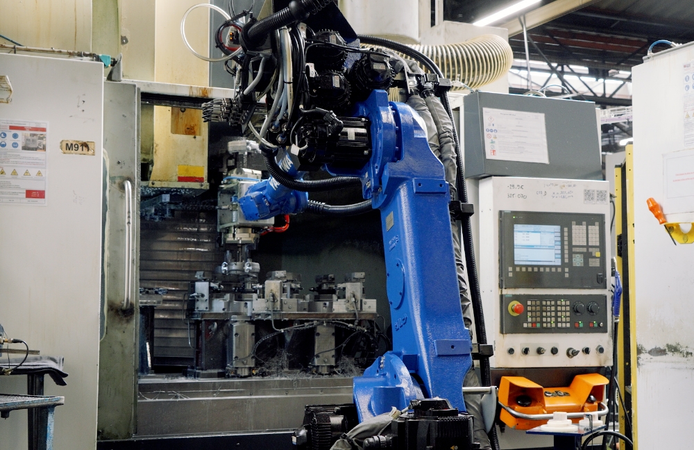 Opération de soudure sur composant forgé industriel